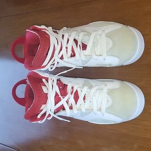 Nike Air Jodan 6 Retro Alternative Hare 384664-113 Men's size 9.5